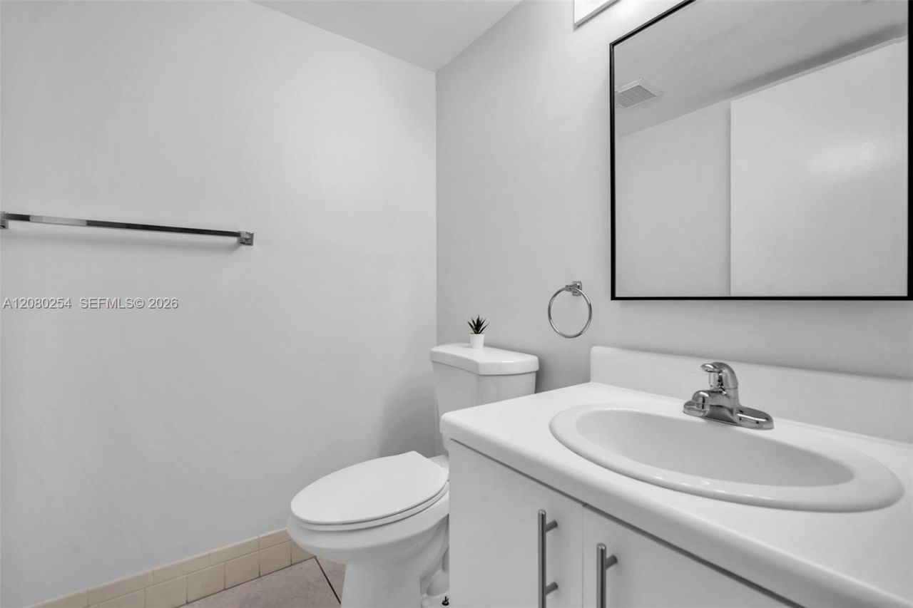 13105 SW 16th Ct , Unit 204L, Pembroke Pines, FL 33027 Photo