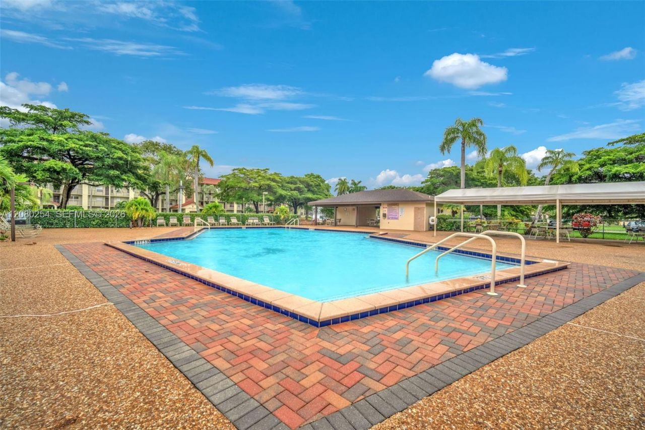 13105 SW 16th Ct , Unit 204L, Pembroke Pines, FL 33027 Photo