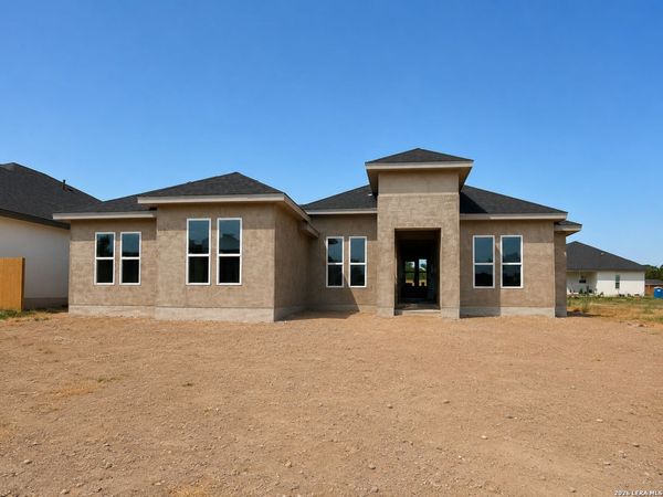 816 Ceniza, Eagle Pass, TX 78852