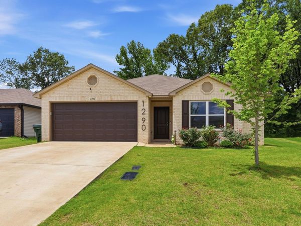 1290 Crotale Street , Conway, AR 72034