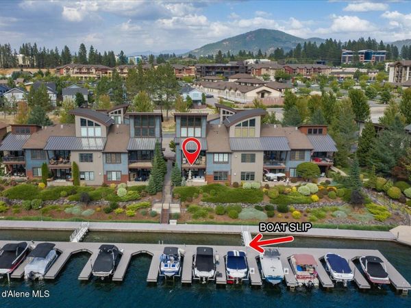 2056 W Bellerive LN , UNIT 103, Coeur d'Alene, ID 83814