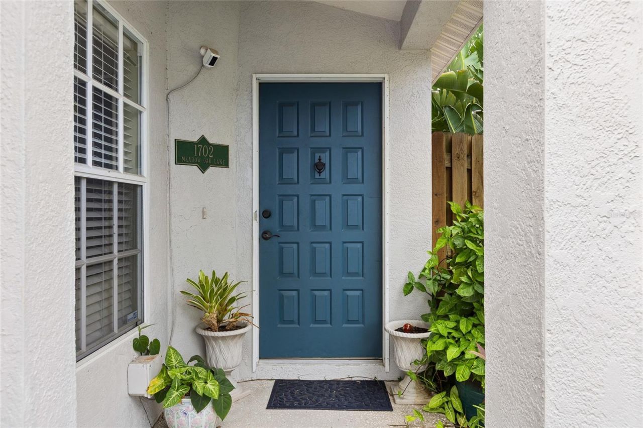 1702 Meadow Oak Lane , Tarpon Springs, FL 34689 Photo