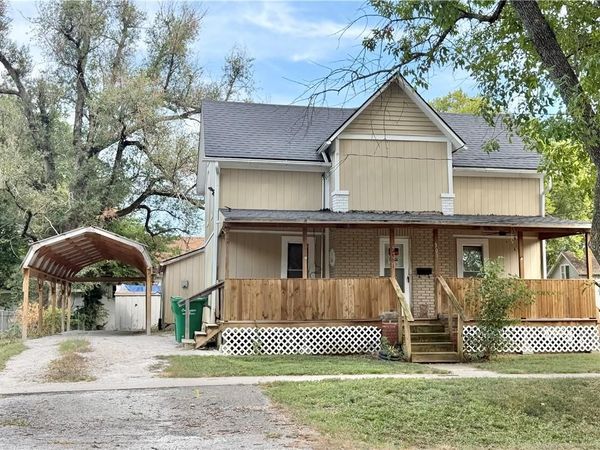 301 N High Street, Butler, MO 64730