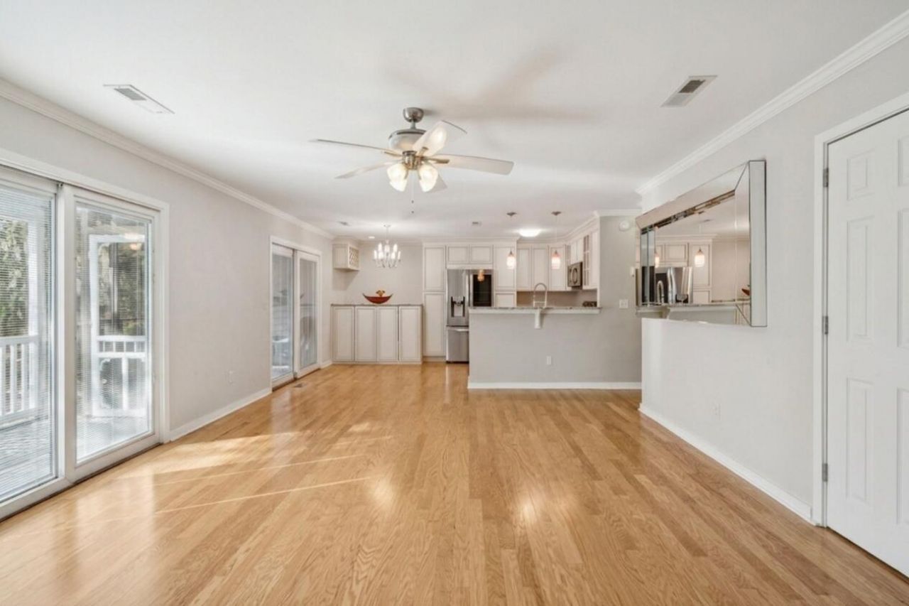 7951 Cricket Court Photo 9