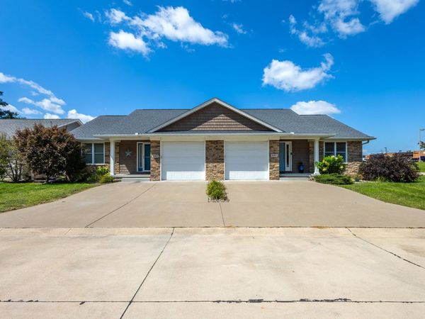 4403 3rd Street A , Unit A, East Moline, IL 61244