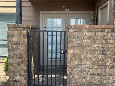 9817 Walnut Street, Unit 107, Dallas, TX 75243