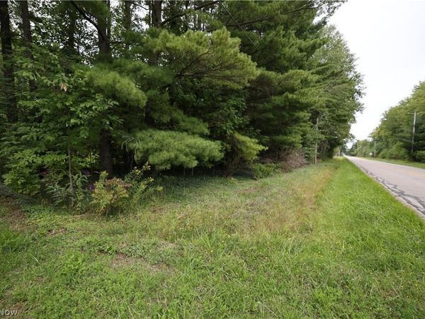 740 Footville Richmond Road E, Jefferson, OH 44047