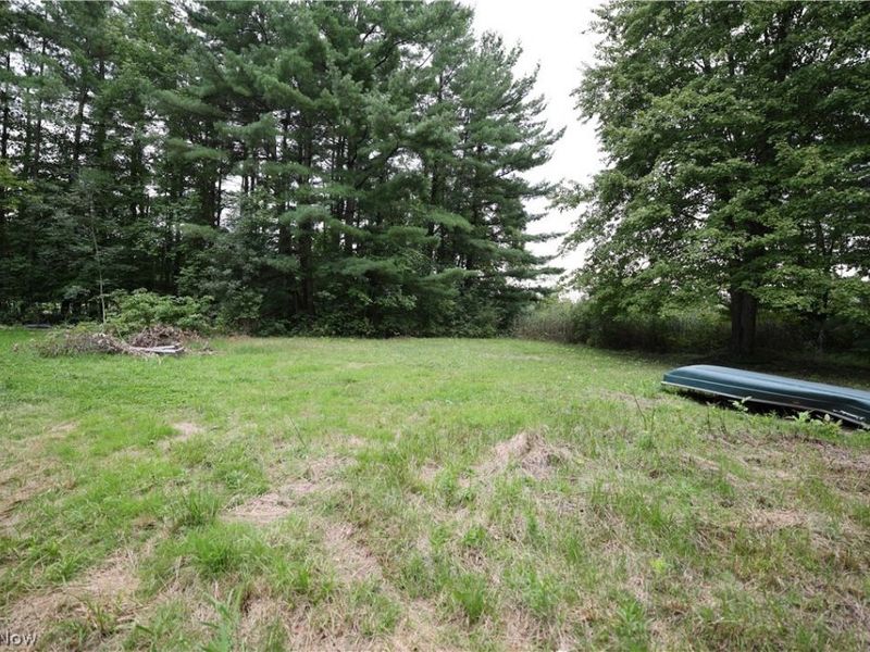 740 Footville Richmond Road E, Jefferson, OH 44047 Photo 8