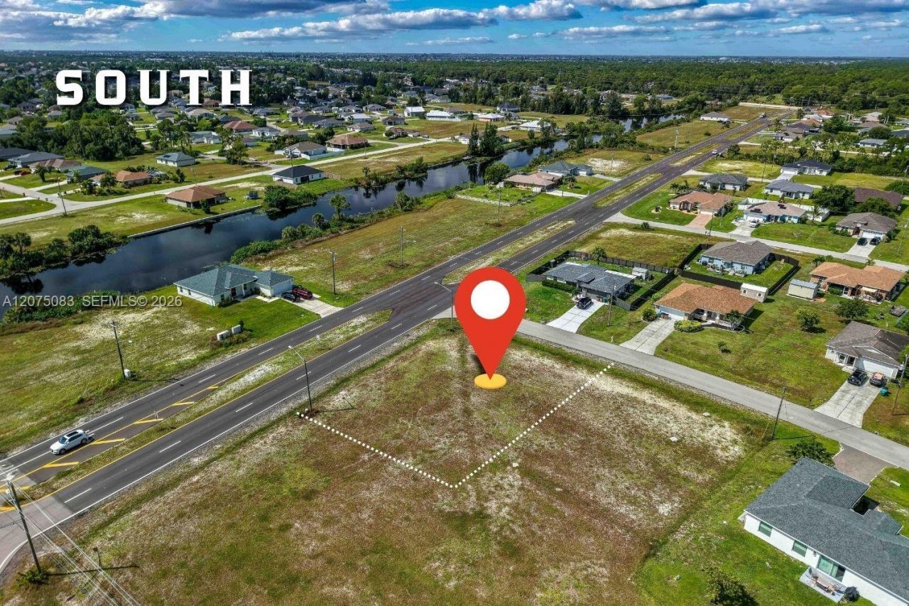 3805 NE 10th Pl , Cape Coral, FL 33909 Photo