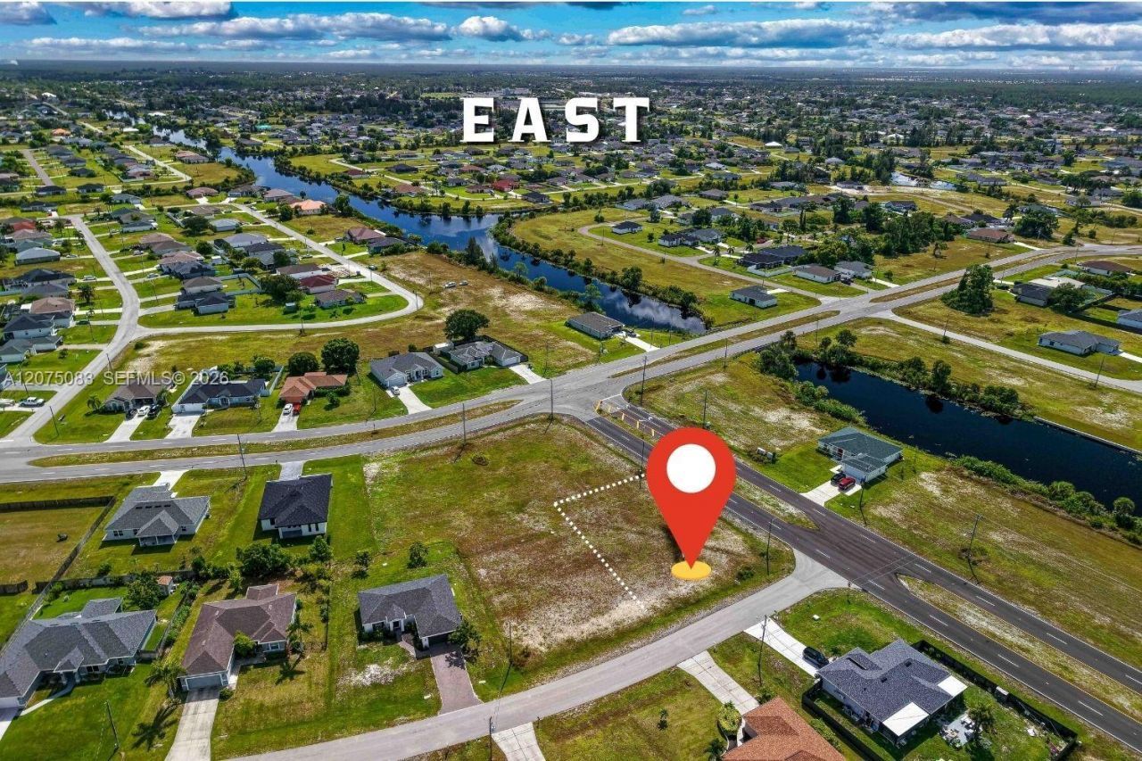 3805 NE 10th Pl , Cape Coral, FL 33909 Photo