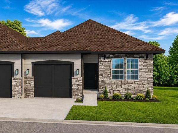 201 Timber Ridge Drive, Raymore, MO 64083