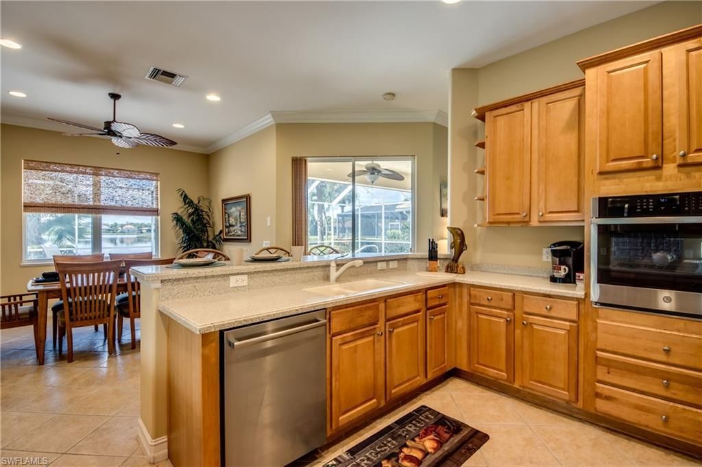 10530 Bellagio Dr , Fort Myers, FL 33913 Photo