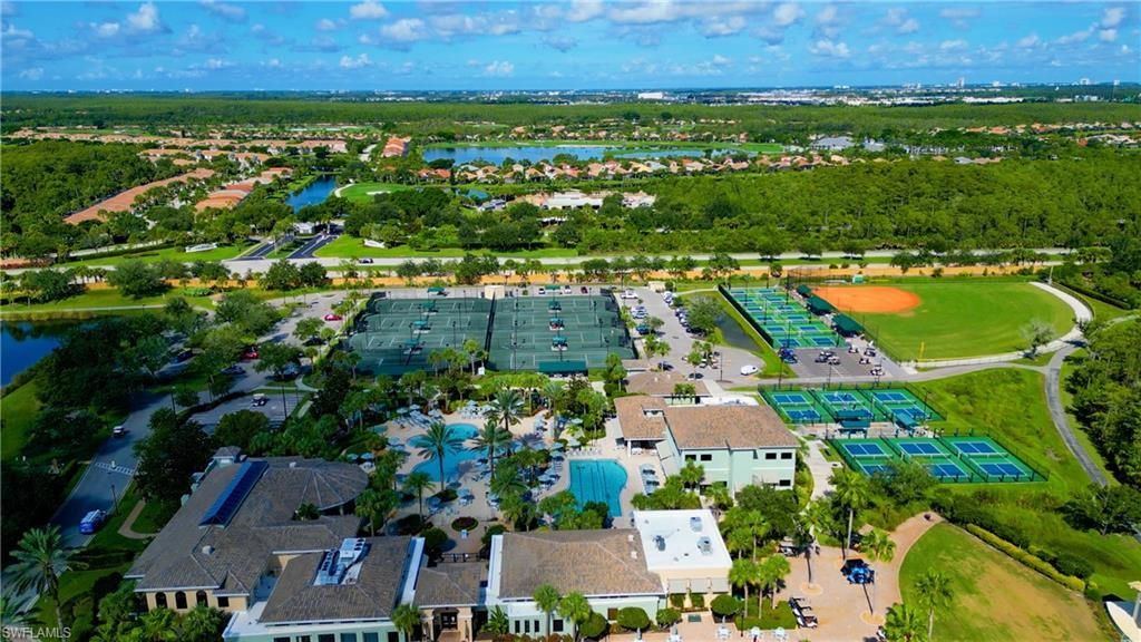 10530 Bellagio Dr , Fort Myers, FL 33913 Photo