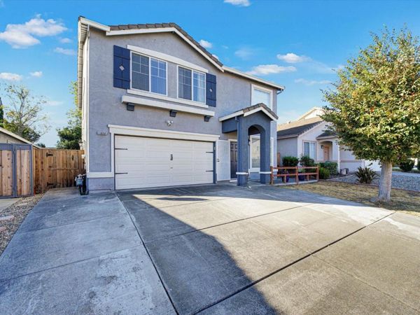 1896 Clarendon Drive, Fairfield, CA 94534