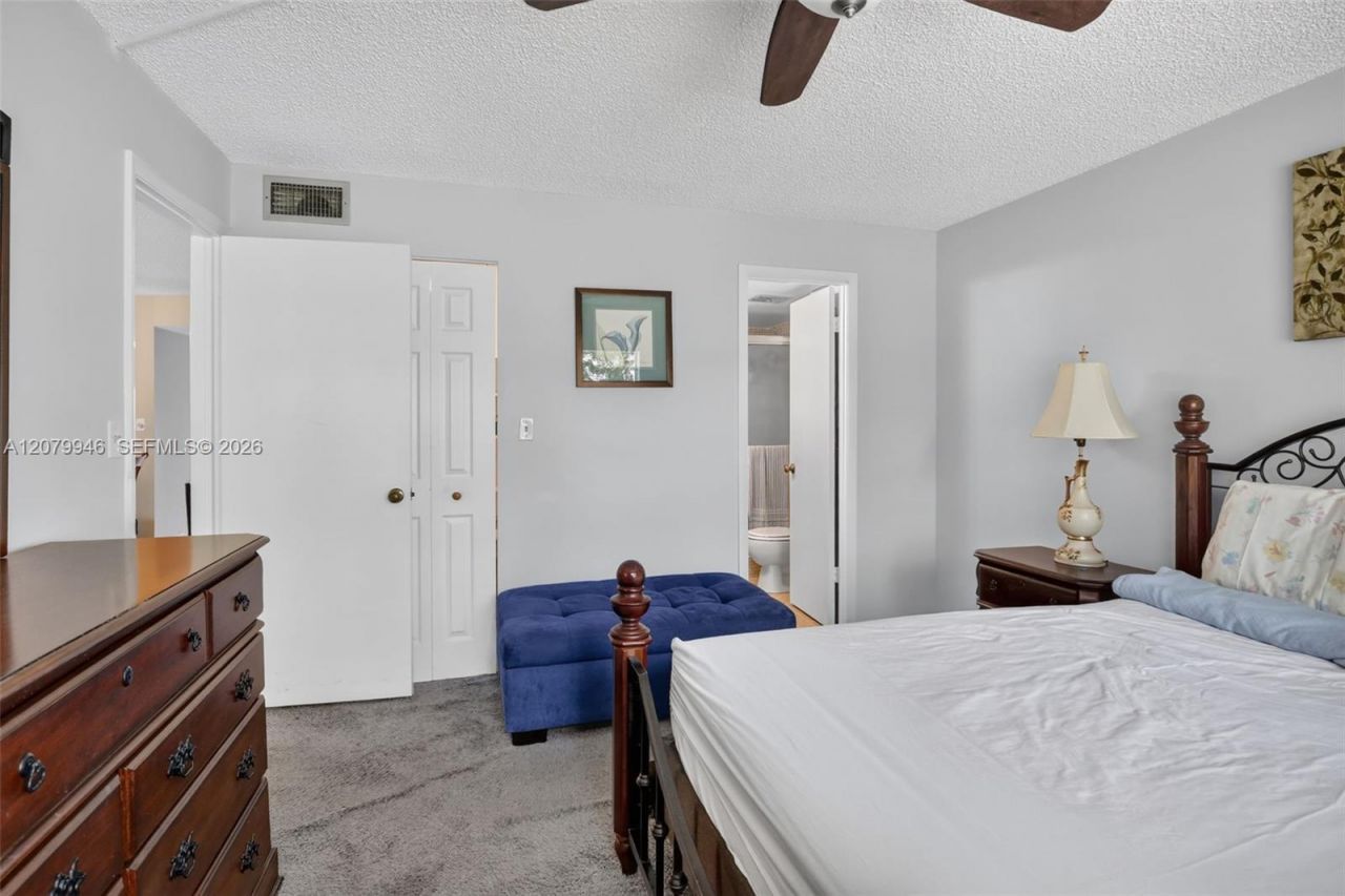 9261 Sunrise Lakes Blvd , Unit 203, Sunrise, FL 33322 Photo