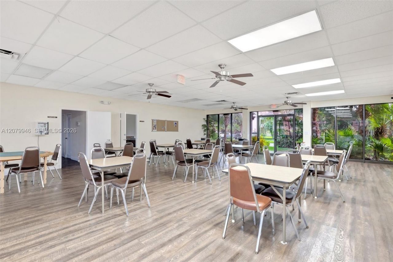 9261 Sunrise Lakes Blvd , Unit 203, Sunrise, FL 33322 Photo
