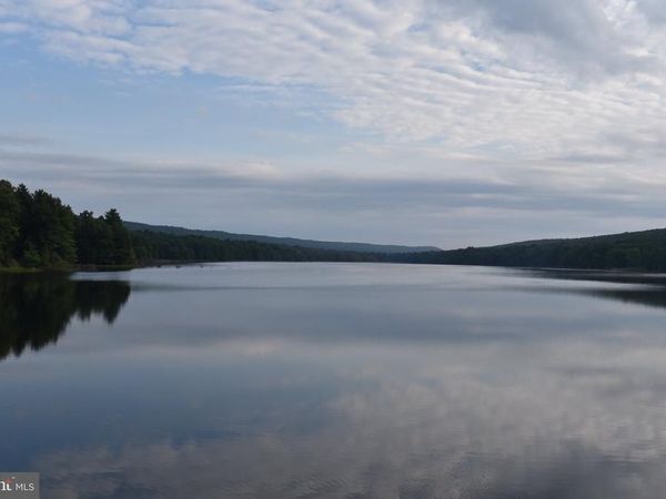 198 S MOUNTAIN TOP DRIVE, MCCONNELLSBURG, PA 17233
