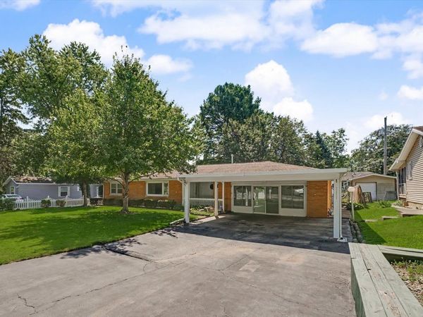 Urbana, IL 61802