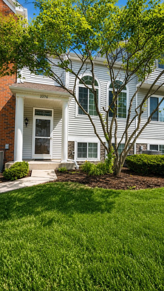 2276 Dawson Lane, Algonquin, IL 60102 Main Photo