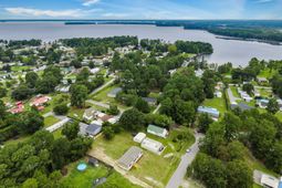 721 General Moultrie Drive photo 4