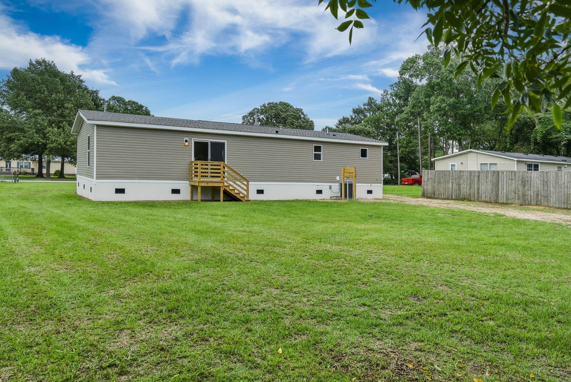 721 General Moultrie Drive Photo 35
