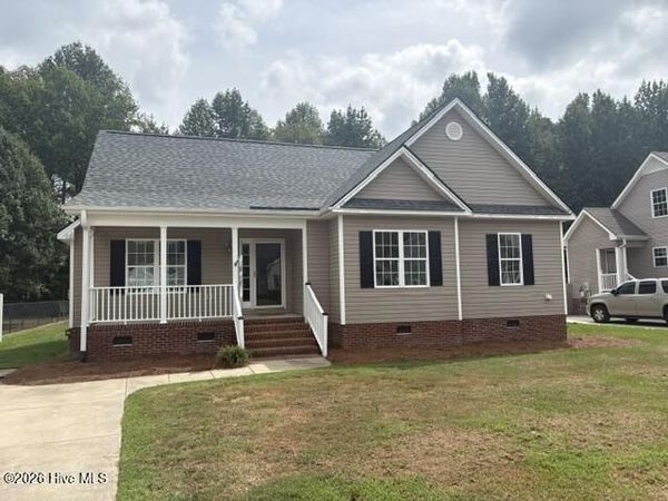 210 Laurel Spring Drive , Nashville, NC 27856