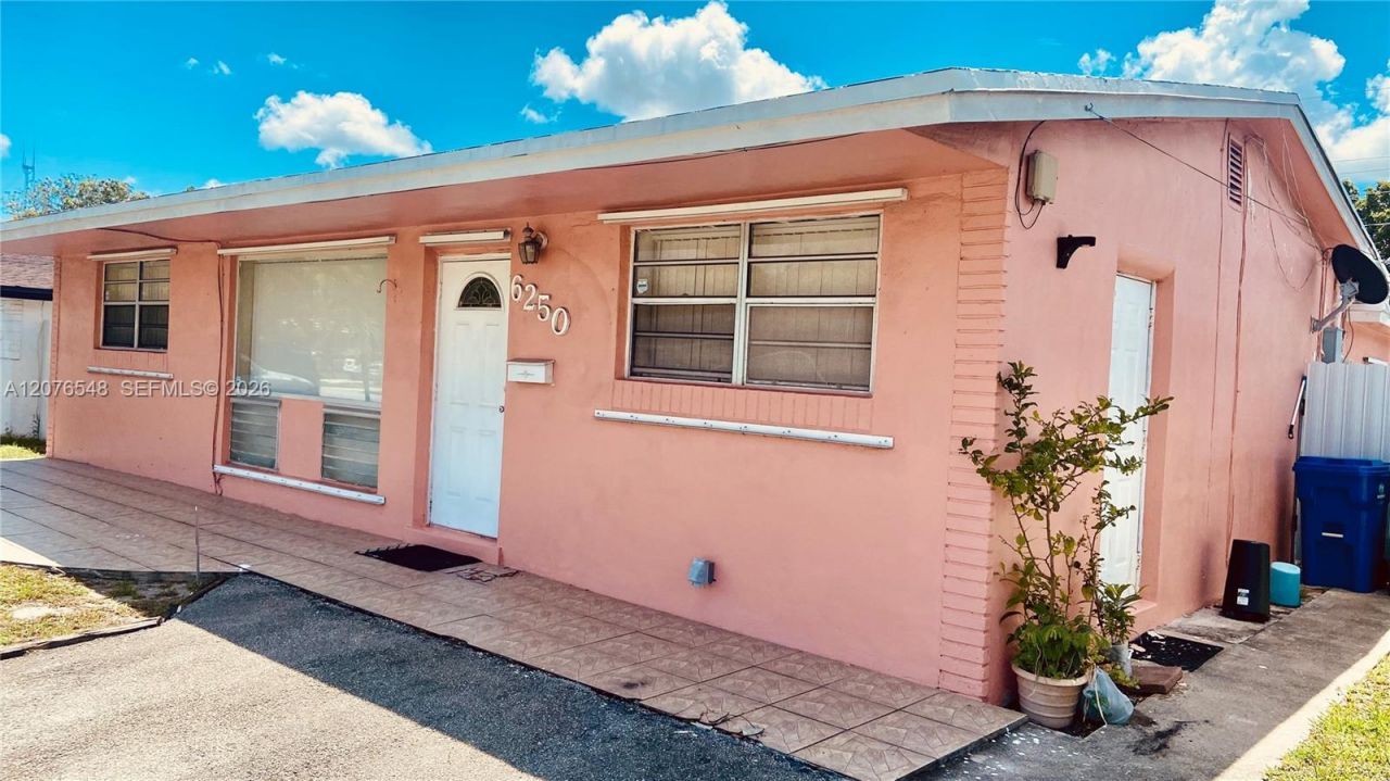 6250 SW 21 Street, Miramar, FL 33023 Photo