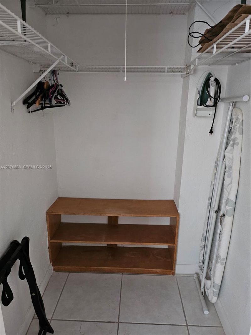 3030 Collins Ave, Unit 4B, Miami Beach, FL 33140 Photo