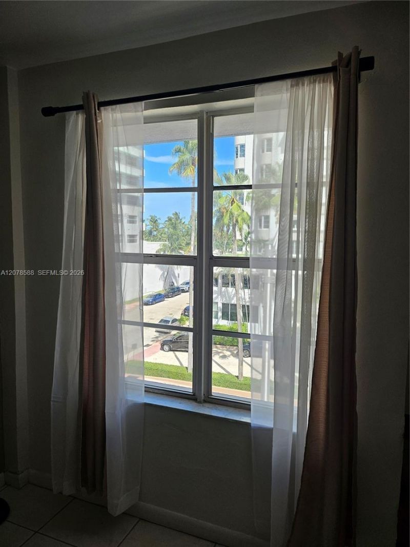 3030 Collins Ave, Unit 4B, Miami Beach, FL 33140 Photo