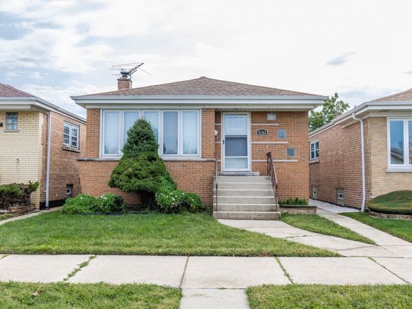 6023 S Parkside Avenue , Chicago, IL 60638