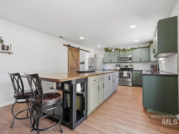 19098 Kenney Way, Caldwell, ID 83605