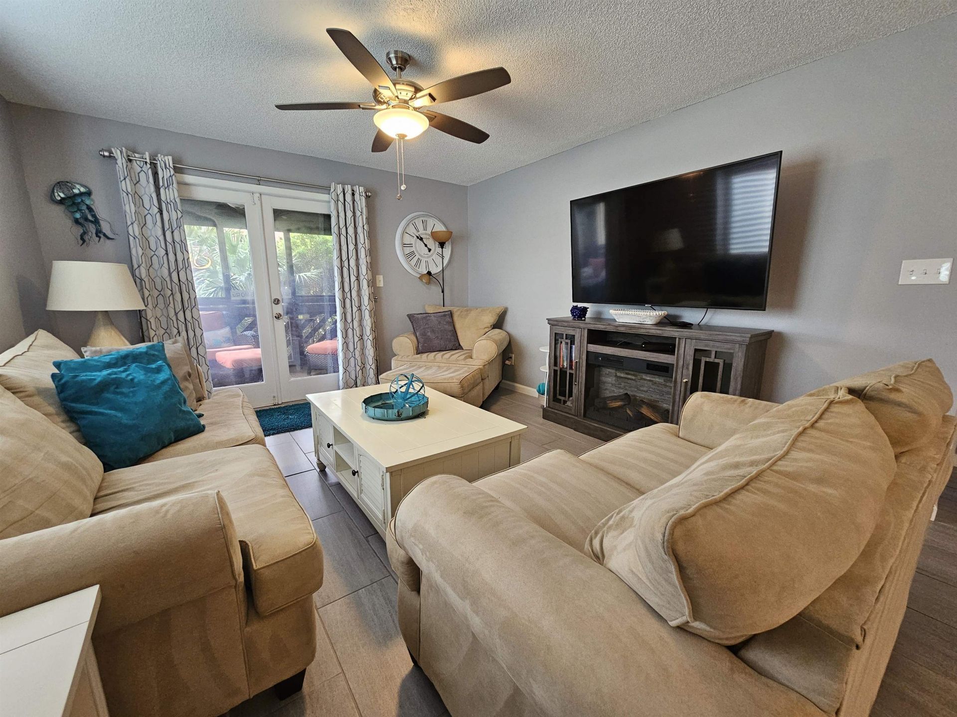 223 Maison Dr.  Photo 23