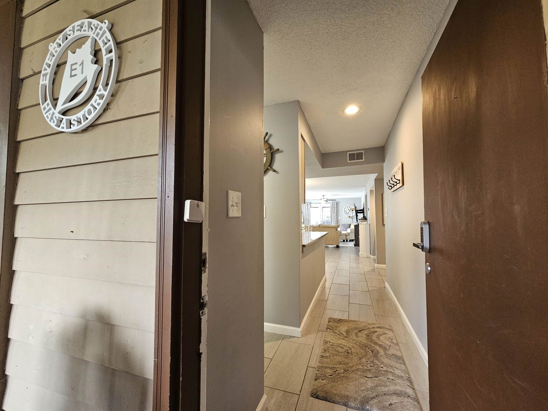 223 Maison Dr.  Photo 6