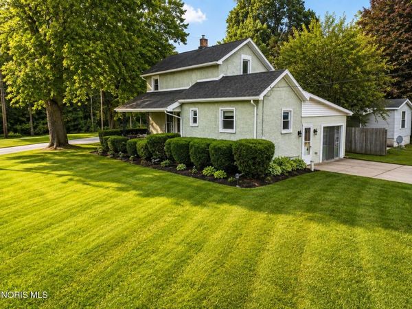 1374 Tiffin Street, Fremont, OH 43420