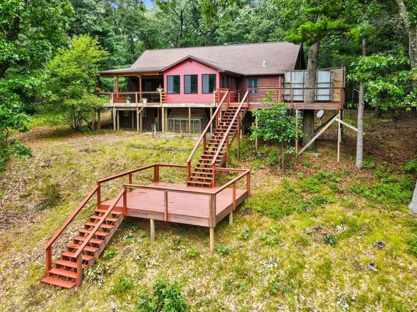 7616 Automobile Road, Twin Lake, MI 49457