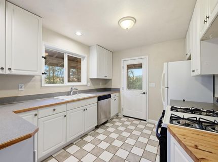 11657 Deerlick Rd, Rough and Ready, CA 95975 Photo