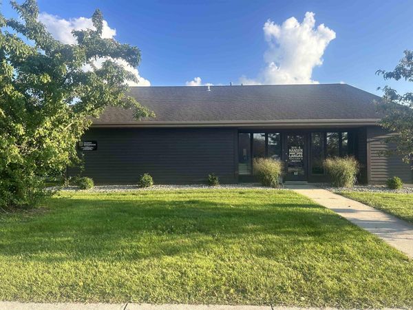 3516 Stellhorn Road, Fort Wayne, IN 46815