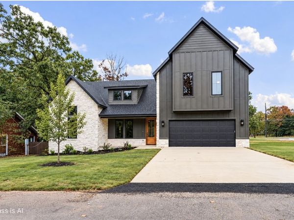 2 Branchwood Drive, Bella Vista, AR 72715