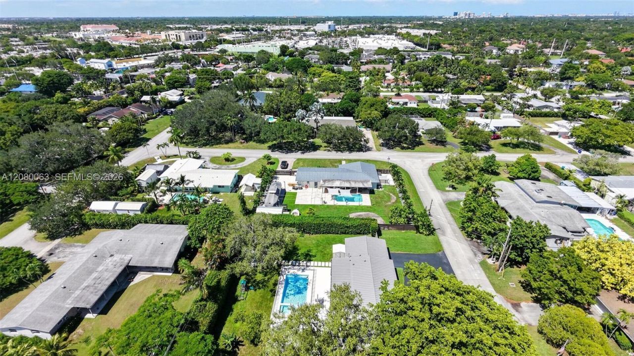 14220 SW 86th Ave , Palmetto Bay, FL 33158 Photo