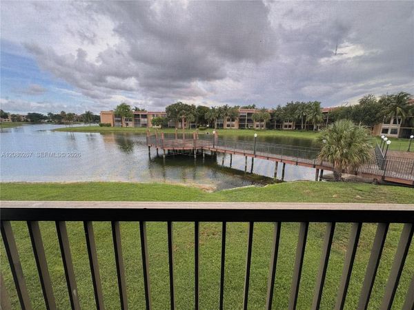 5613 Coral Lake Dr , Unit 201, Margate, FL 33063