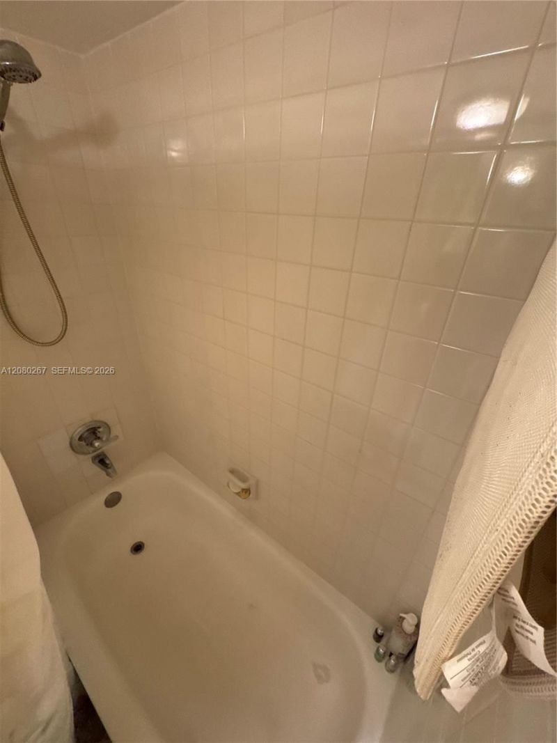 5613 Coral Lake Dr , Unit 201, Margate, FL 33063 Photo
