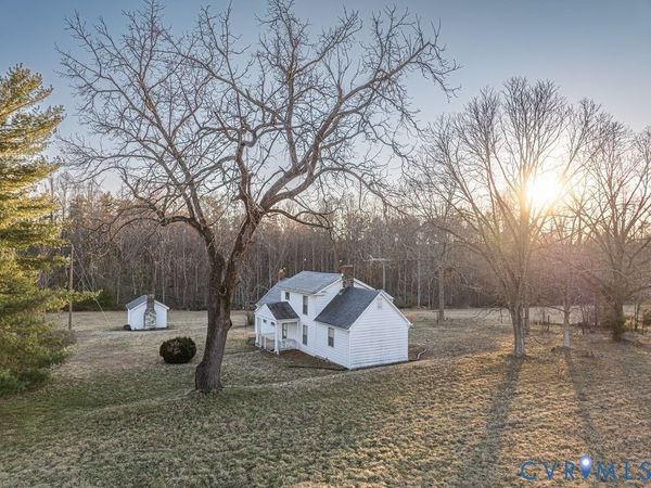25805 N James Madison Highway , New Canton, VA 23123