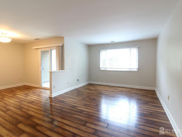 3123 Sayre Drive, Plainsboro, NJ 08540