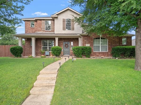 804 Montrose Trail, DeSoto, TX 75115