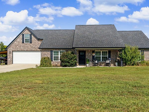 131 Kandys Way, Maryville, TN 37801