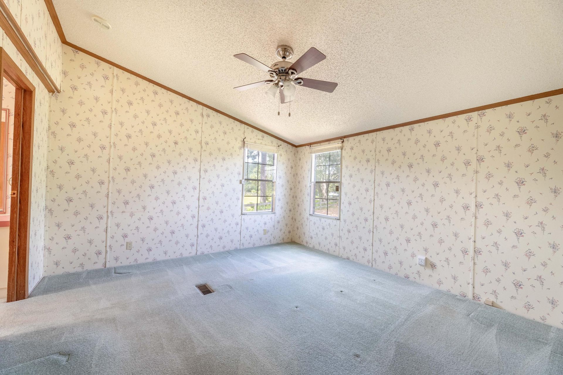 652 Tee Vee Road Photo 13