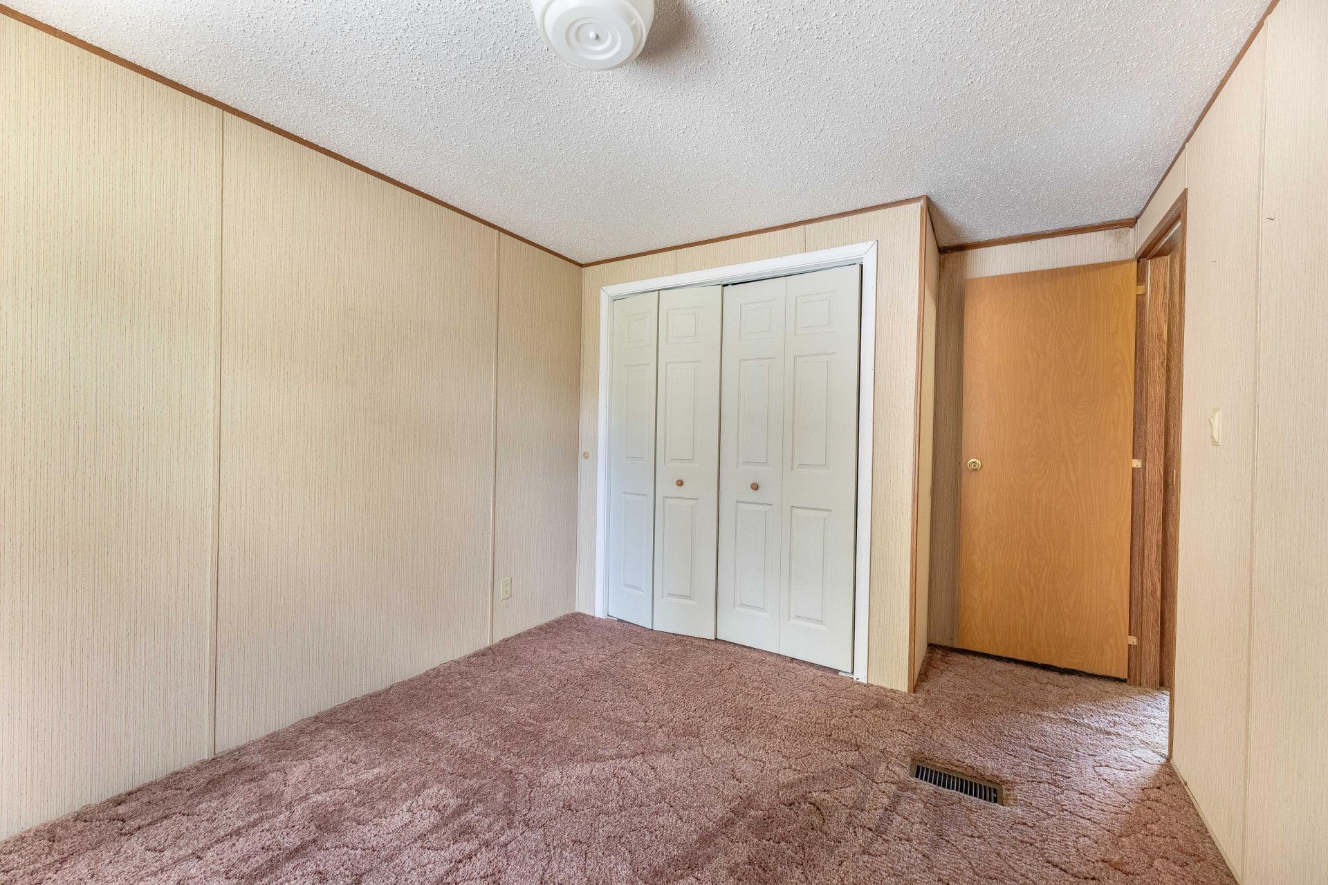 652 Tee Vee Road Photo 19