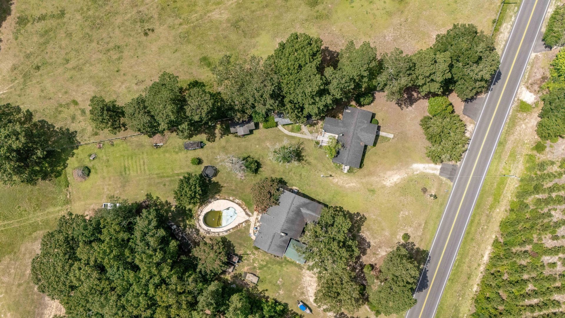 652 Tee Vee Road Photo 30