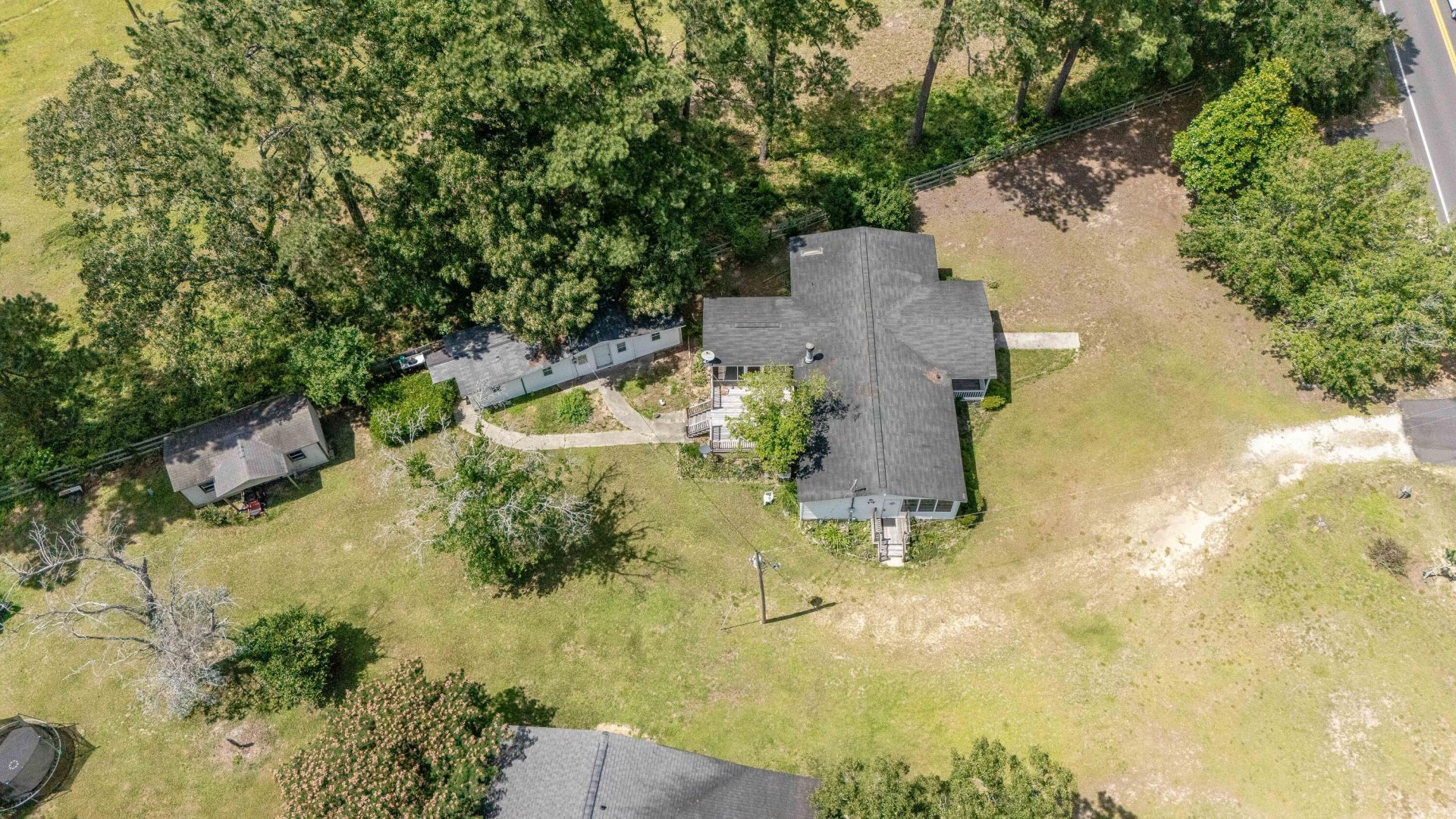 652 Tee Vee Road Photo 4