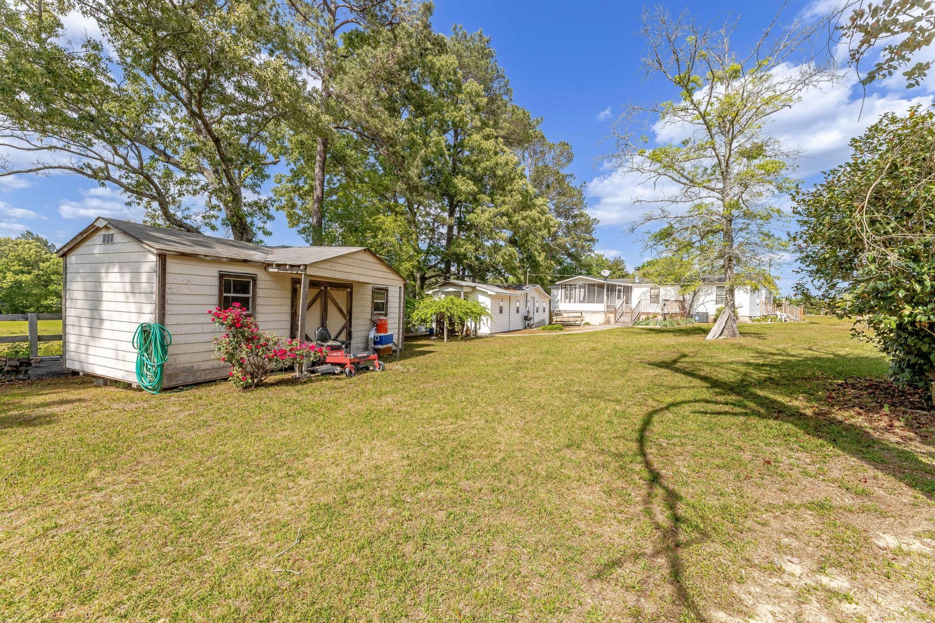 652 Tee Vee Road Photo 9